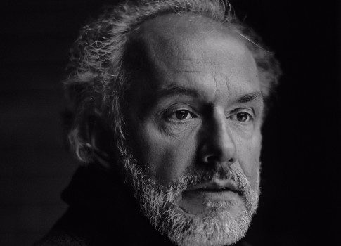 Музыкант, писатель и телеведущий Олег Нестеров о телеканале «Время», самом необычном съёмочном дне и нестареющих фильмах
