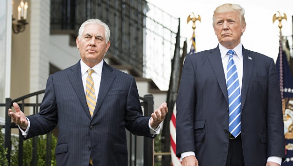 Госдеп опроверг сообщения о том, что Трамп разочаровался в Тиллерсоне
