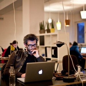 Коворкинг или антикафе: подборка локаций для работы вне дома