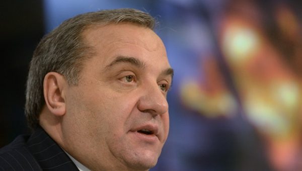 Глава МЧС предложил Португалии помощь в тушении лесных пожаров