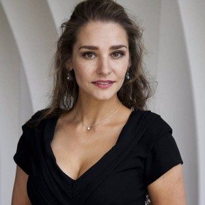 Семья карьере не помеха: Мария Кожевникова, Анна Седокова и другие звездные многодетные мамы