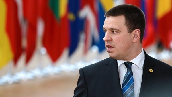 Центристская партия Эстонии не будет разрывать договор с "Единой Россией"