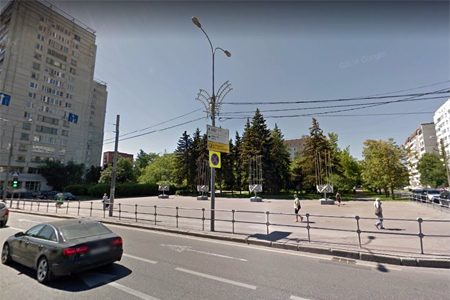 
                    Ярмарка выходного дня переедет с площади Юности на «пятачок» у «Детского мира»          