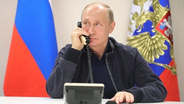 Путин поздравил Эрдогана с Днем Республики