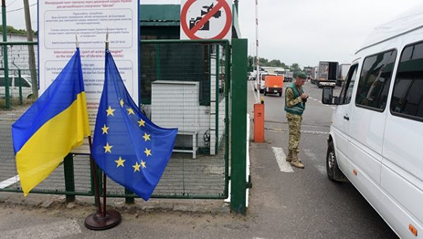 Польша усилила проверки на границе с Украиной