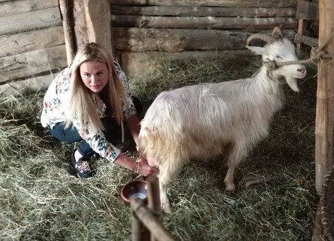 «Деревенские гастроли»: канал «Живая Планета» запускает первое в России шоу об экологических лайфхаках
