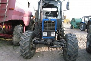 Пьяный подросток обстрелял из пневматики трактор