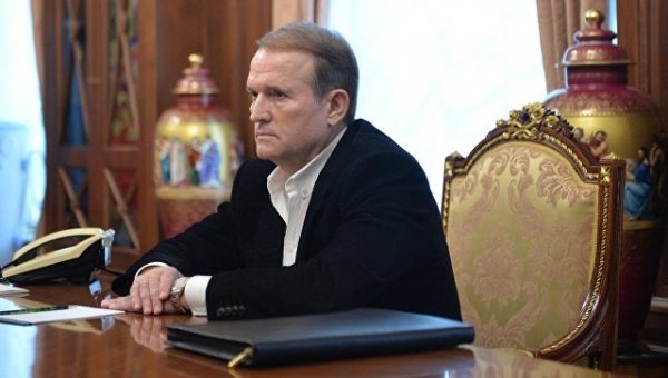 Медведчук: принятие закона о Донбассе показало, что Киев не хочет мира
