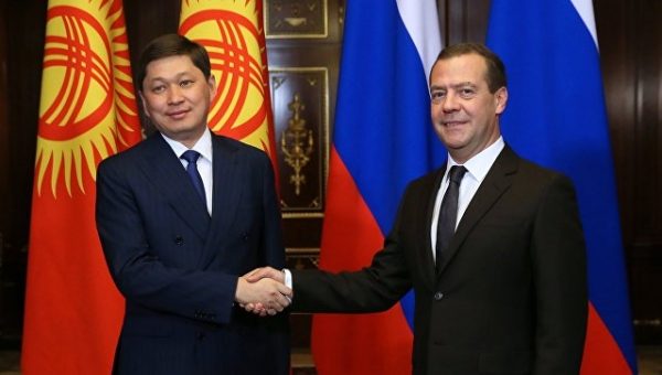 Супруга премьера Киргизии родила ему четвертую дочь