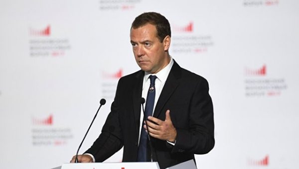 Медведев призвал решать конфликты в Сирии, Йемене, Мали и Ливии диалогом