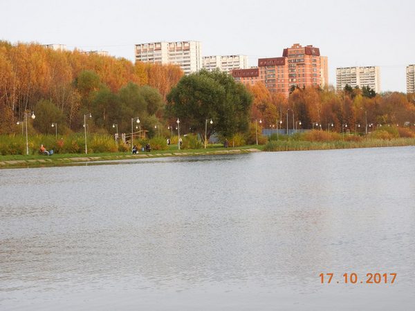 zelenograd-shkol-noe-ozero-tyoply-j-oktyabr-2017