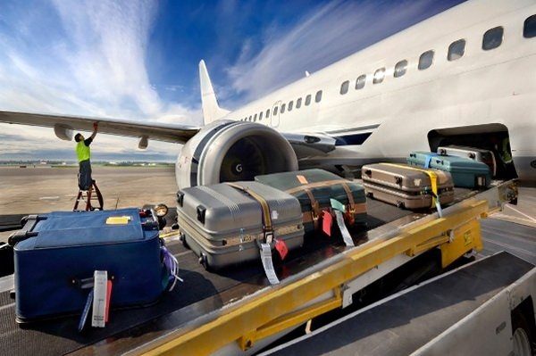 Вес бесплатной ручной клади при авиаперелетах сократился вдвое