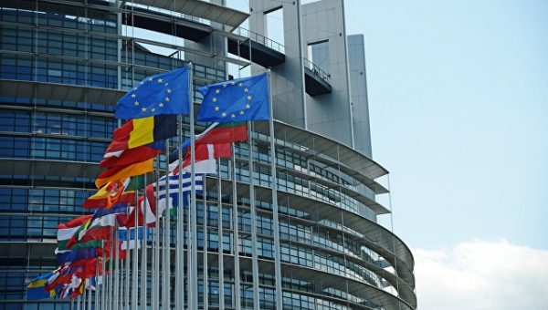 Евросоюз ввел санкции против губернатора Севастополя