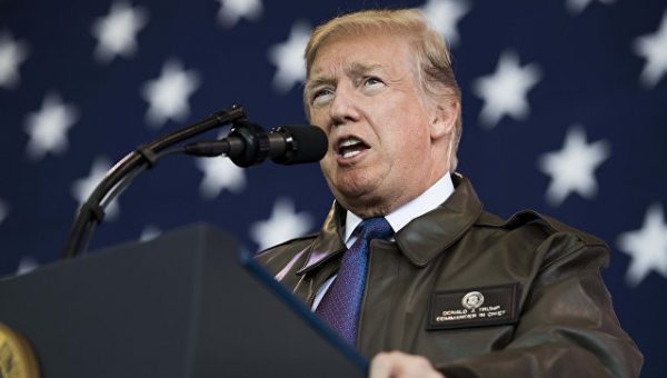 Трампа постоянно информируют о ситуации в связи со стрельбой в Техасе