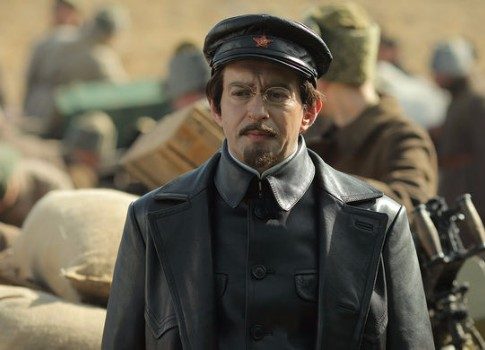 Хабенский в роли несгибаемого супермена: почему сериал «Троцкий» стоит посмотреть еще раз