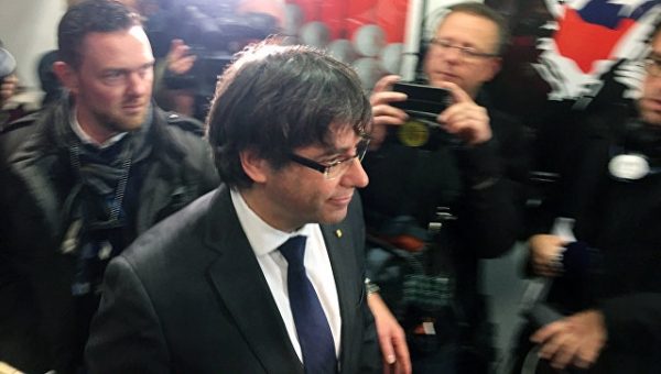 Пучдемон рассказал, почему уехал в Бельгию