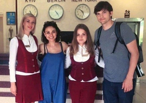 Полина Гагарина посетила дом своего детства