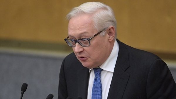 Рябков назвал коллективной паранойей расследование в США "вмешательства РФ"