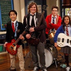 Что предложить посмотреть ребенку: декабрьские премьеры на канале Nickelodeon