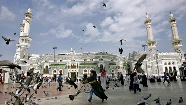 Саудовская Аравия отвергла обвинения СМИ в организации переворота в Катаре