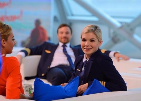 Актриса Наталья Бардо о съемках сериала «Улетный экипаж», озабоченности профессией и мужском высокомерии