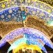 Вечерняя площадь Юности: яркая иллюминация «Путешествия в Рождество»