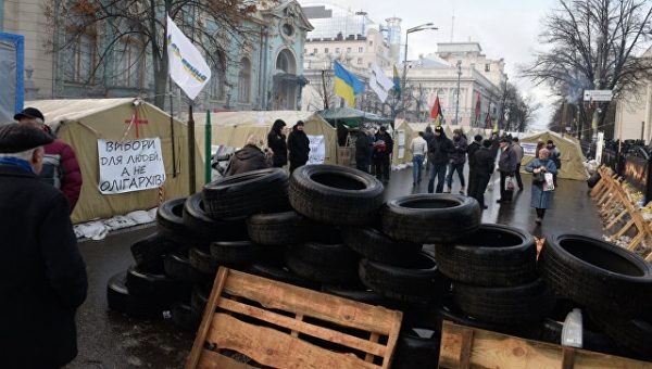 Силовики пообещали не мешать мирным акциям сторонников Саакашвили