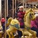 Вечерняя площадь Юности: яркая иллюминация «Путешествия в Рождество»