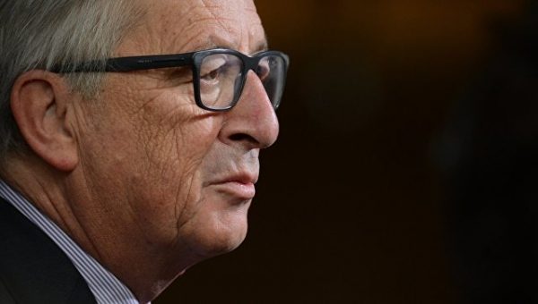Юнкер отметил "великолепный прогресс" Македонии на пути в ЕС