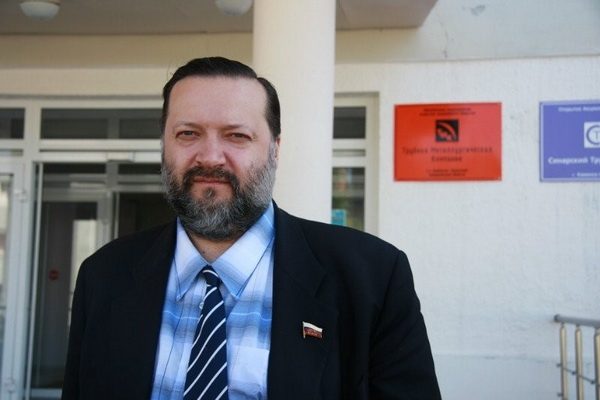«Нашим трудящимся надо ставить памятники, а не ловушки»