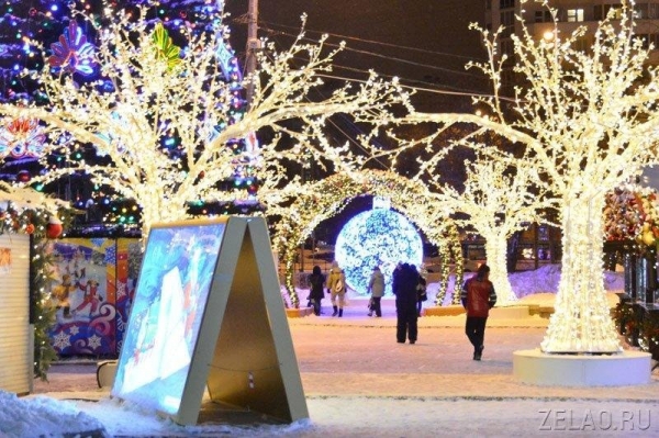 На площади Юности зальют каток с бесплатным входом и прокатом инвентаря