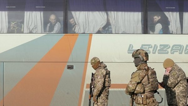 В Донбассе завершился крупнейший обмен пленными