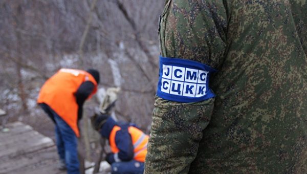 Польша попросила российских офицеров вернуться в СЦКК в Донбассе