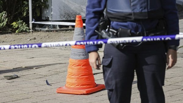 Напавшим на полицейских в Бельгии оказался беженец из Афганистана