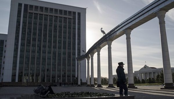 В Узбекистане дипломатов будут штрафовать за нарушения ПДД