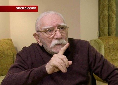 Призрак Виталины: Цымбалюк-Романовская отказалась разводиться с Джигарханяном