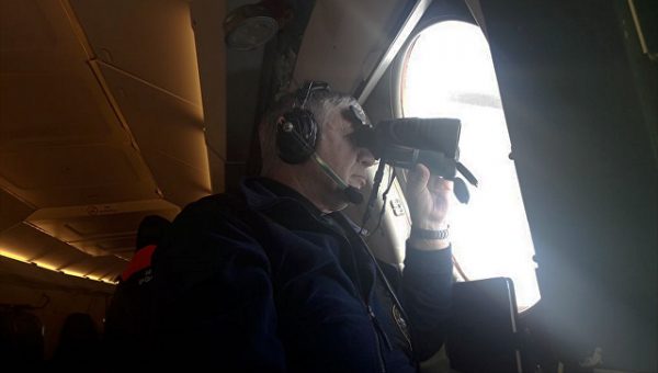 Два самолета МЧС отправятся искать пропавшее судно "Восток" в Японском море