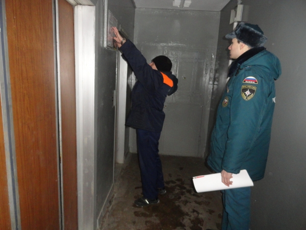 Специалисты МЧС рассказали  зеленоградцам о правилах пожарной безопасности