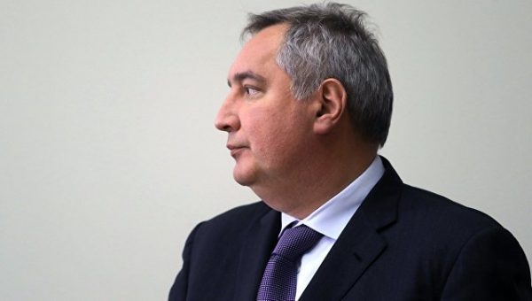 Рогозин провел переговоры с послом Франции