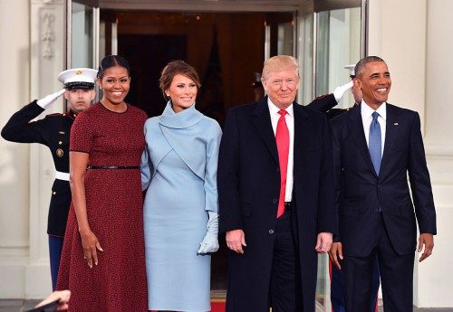 Мелания Трамп завела дружбу в интернете с Бараком Обамой