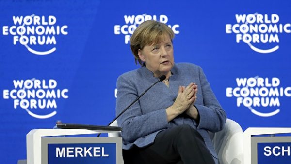Меркель пожелала Шульцу "по-человечески всего хорошего"