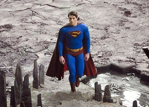 От «Матрицы» до хитов вселенной DC: «Триколор ТВ» приобрел золотую коллекцию Warner Brothers