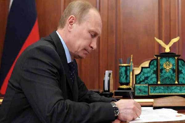 putin-podpisal-paket-zakonov-ob-amnistii-kapitala