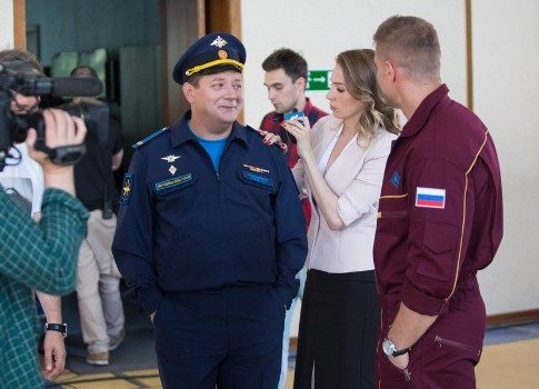 Ян Цапник о съемках в сериале «Команда Б», стыковке корабля в обеденный перерыв, чувстве юмора и детской мечте