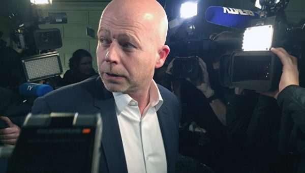 Адвокат обвиняемого в терактах в Париже заявил о поступающих угрозах