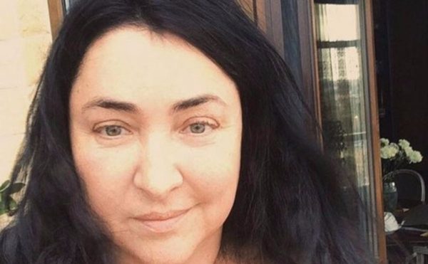 Нечего скрывать: звезды, которые не боятся выкладывать фото без макияжа