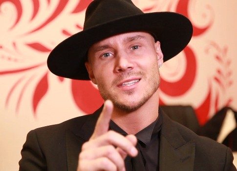Игры разума: не пропустите премьеру шоу «Уличный гипноз» на Пятом