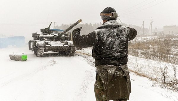 Силовики разместили вооружения на территории детского лагеря, заявили в ЛНР