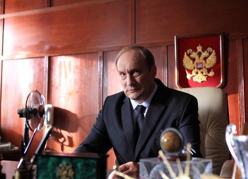 Есть дороги, а есть пути: в прокат выходит первая комедия о каникулах главы государства в Крыму