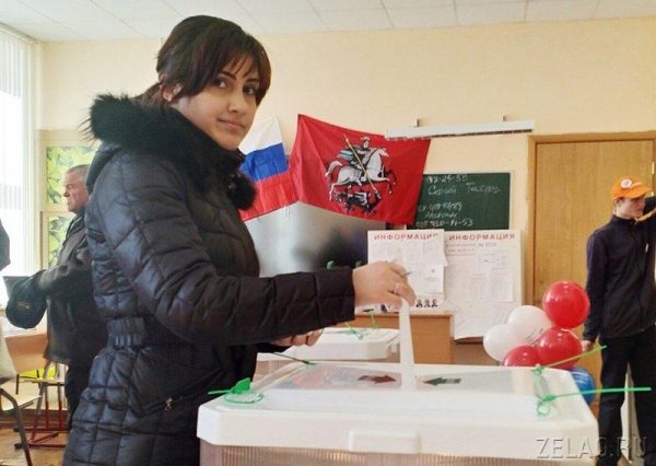 Молодежь Зеленограда выбирает Президента РФ